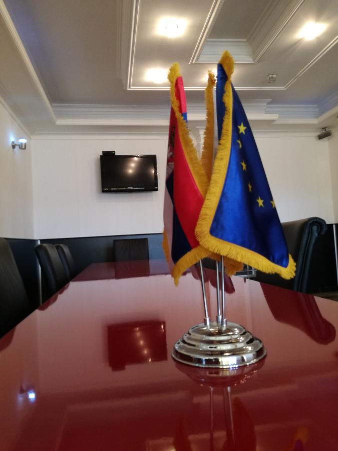 Tri Sesira Ljubovija Hotell Eksteriør bilde